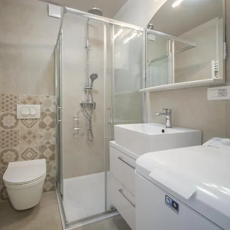 Apartament Saltare Solis